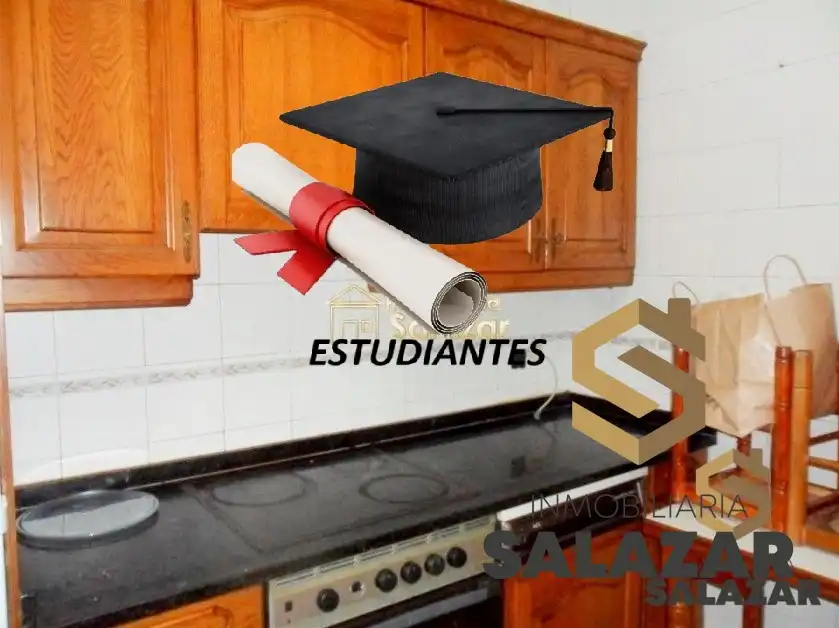 Cocina de Piso de alquiler en Bilbao  con Calefacción, Microondas y Balcón