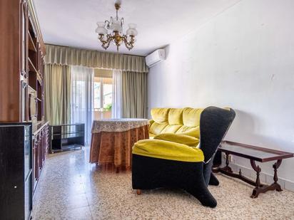 Flat for sale in Calle RAMON J SENDER, La Paz, Alcalá de Guadaira