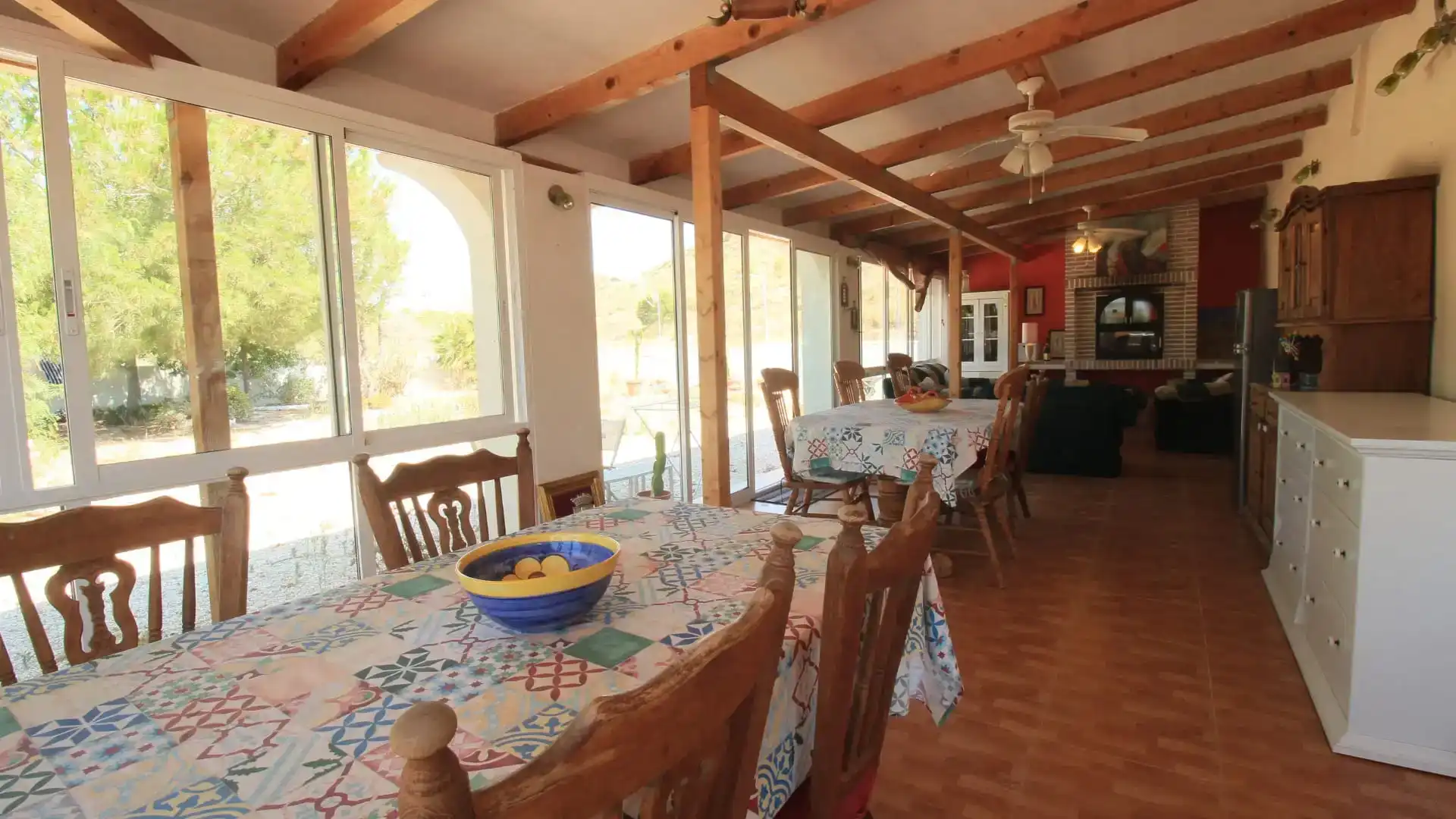 Menjador de Finca rústica en venda en Alicante / Alacant amb Aire condicionat i Piscina