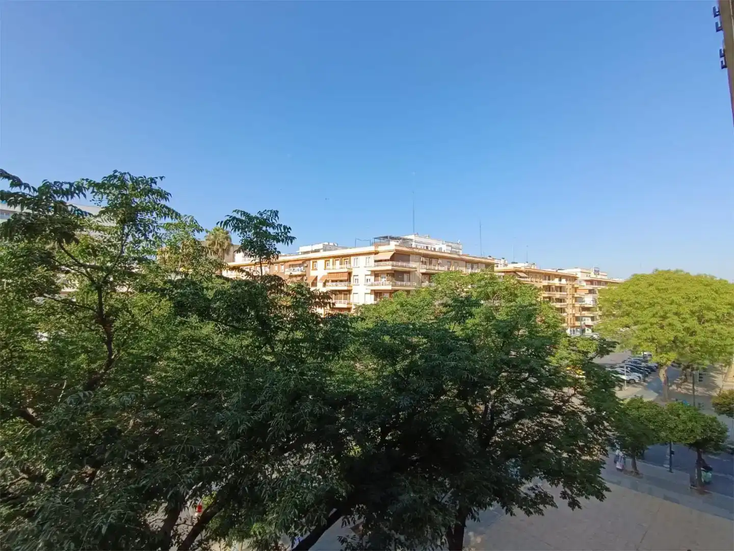 Vista exterior de Pis en venda en  Sevilla Capital amb Aire condicionat i Balcó