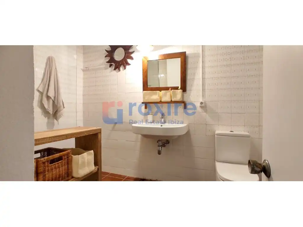 Badezimmer von Wohnung zur Miete in Eivissa mit Möbliert, Ofen und Waschmaschine