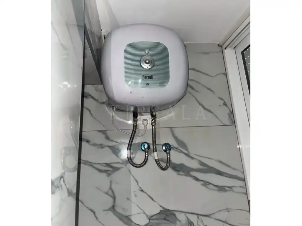 Bany de Pis en venda en Centro  
