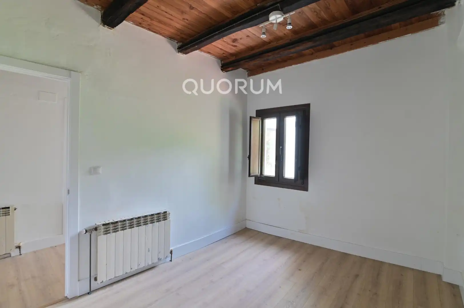 Bedroom of Houses for sale in Dima   with Heating, Private garden and Terrace