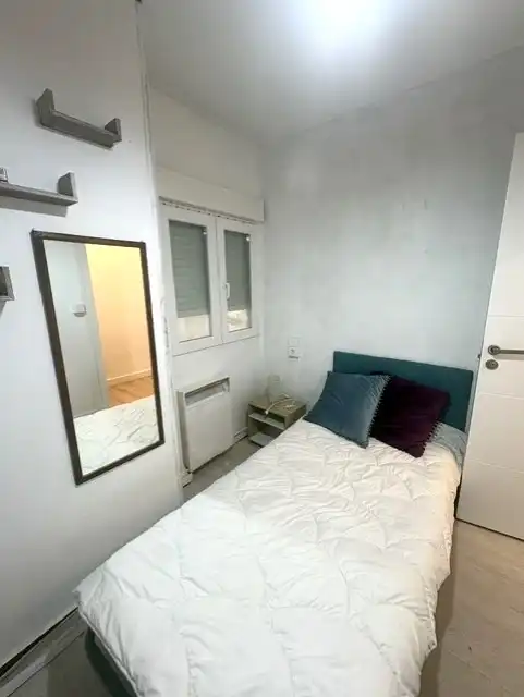 Habitación de Piso en venta en Valladolid con Calefacción, Terraza y Piscina