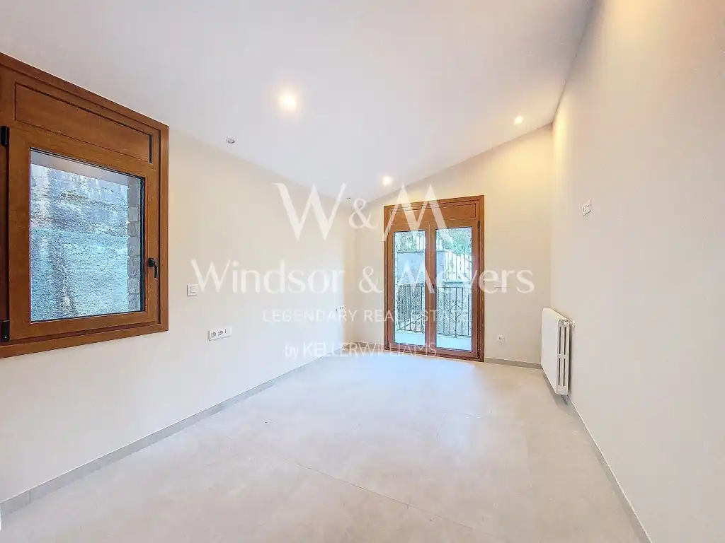 Vista exterior de Casa o chalet en venta en Sant Julià de Lòria con Balcón