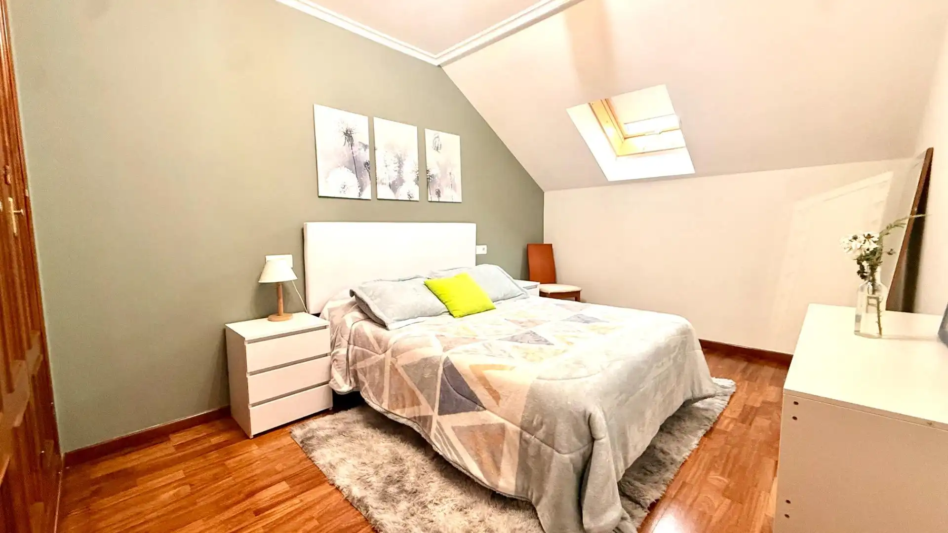 Bedroom of Attic for sale in O Carballiño    with Heating and Furnished
