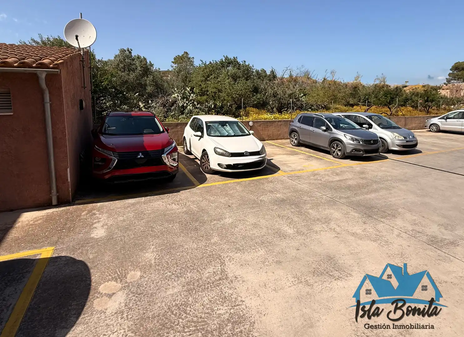 Parking de Casa adosada en venta en Marratxí con Aire acondicionado, Calefacción y Terraza
