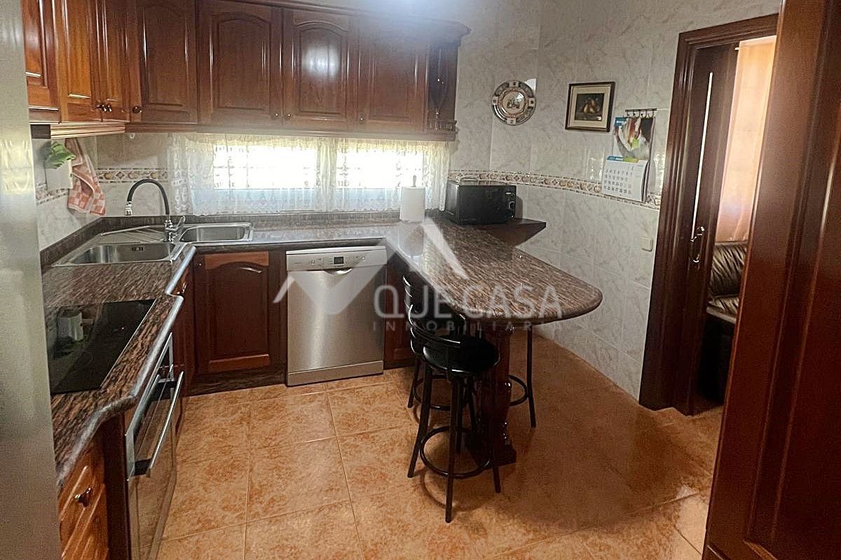 Cuina de Dúplex en venda en Ingenio amb Aire condicionat i Moblat