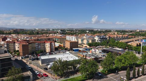 Foto 3 de Piso en venta en Vía Hispanidad, 6, Romareda, Zaragoza Capital