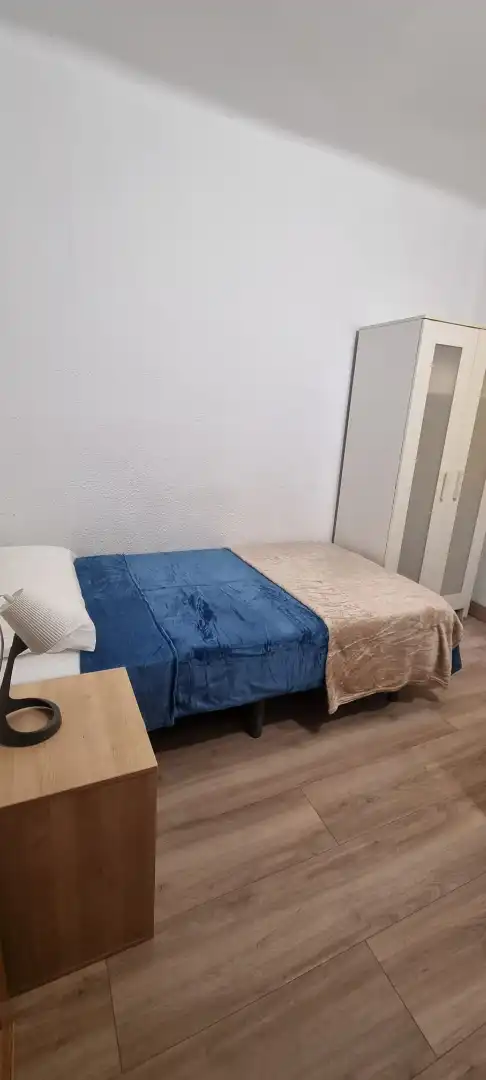 Habitación de Piso para compartir en Centro