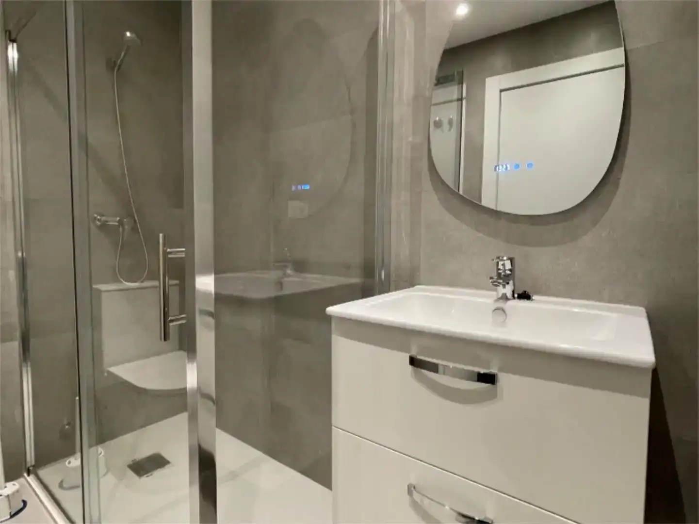 Baño de Apartamento de alquiler en Murcia con Aire acondicionado, Amueblado y Balcón