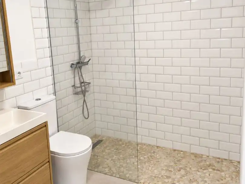 Badezimmer von Wohnungen zur Miete in Tarifa