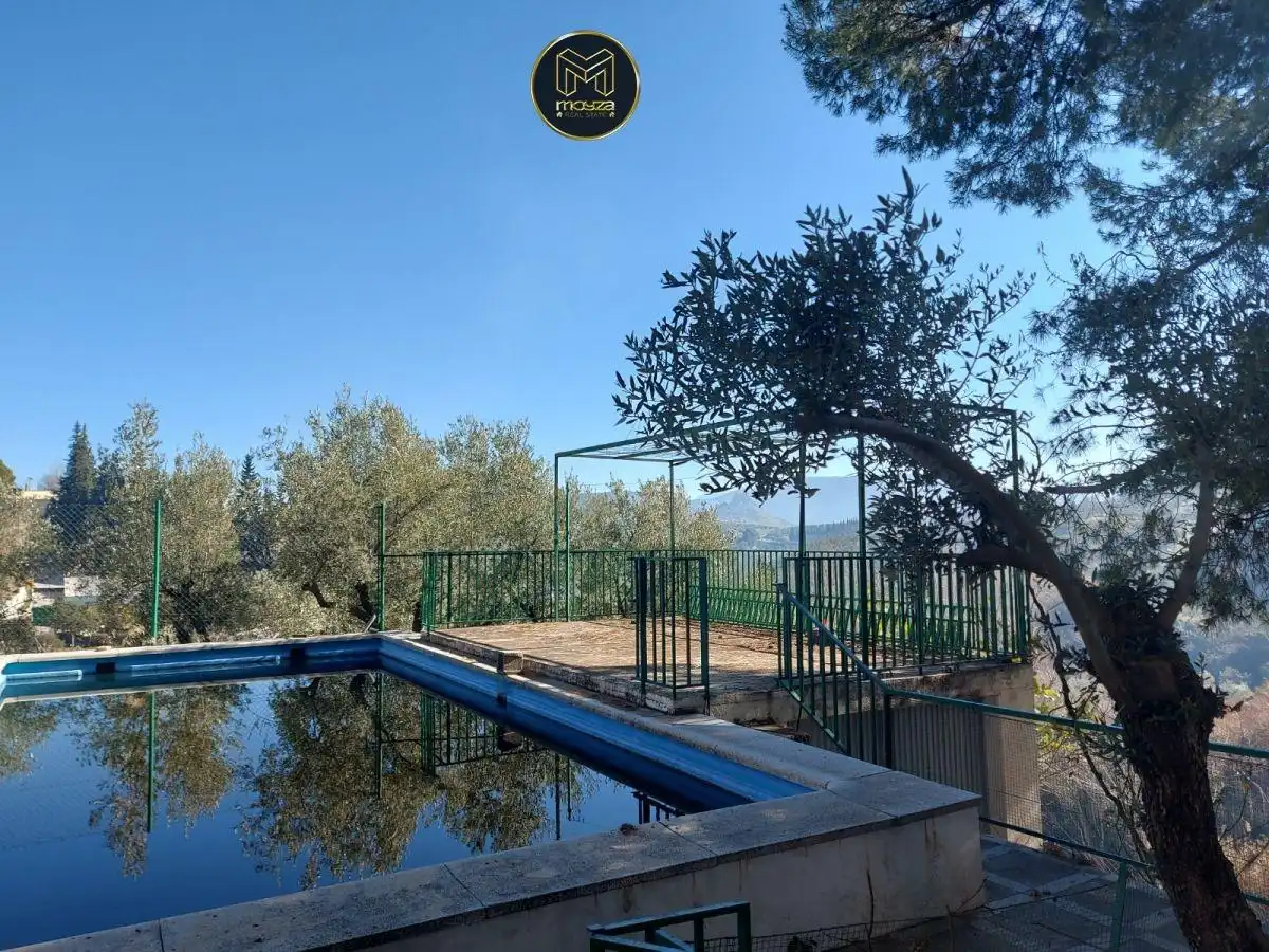 Piscina de Casa o chalet en venta en Jaén con Terraza y Trastero