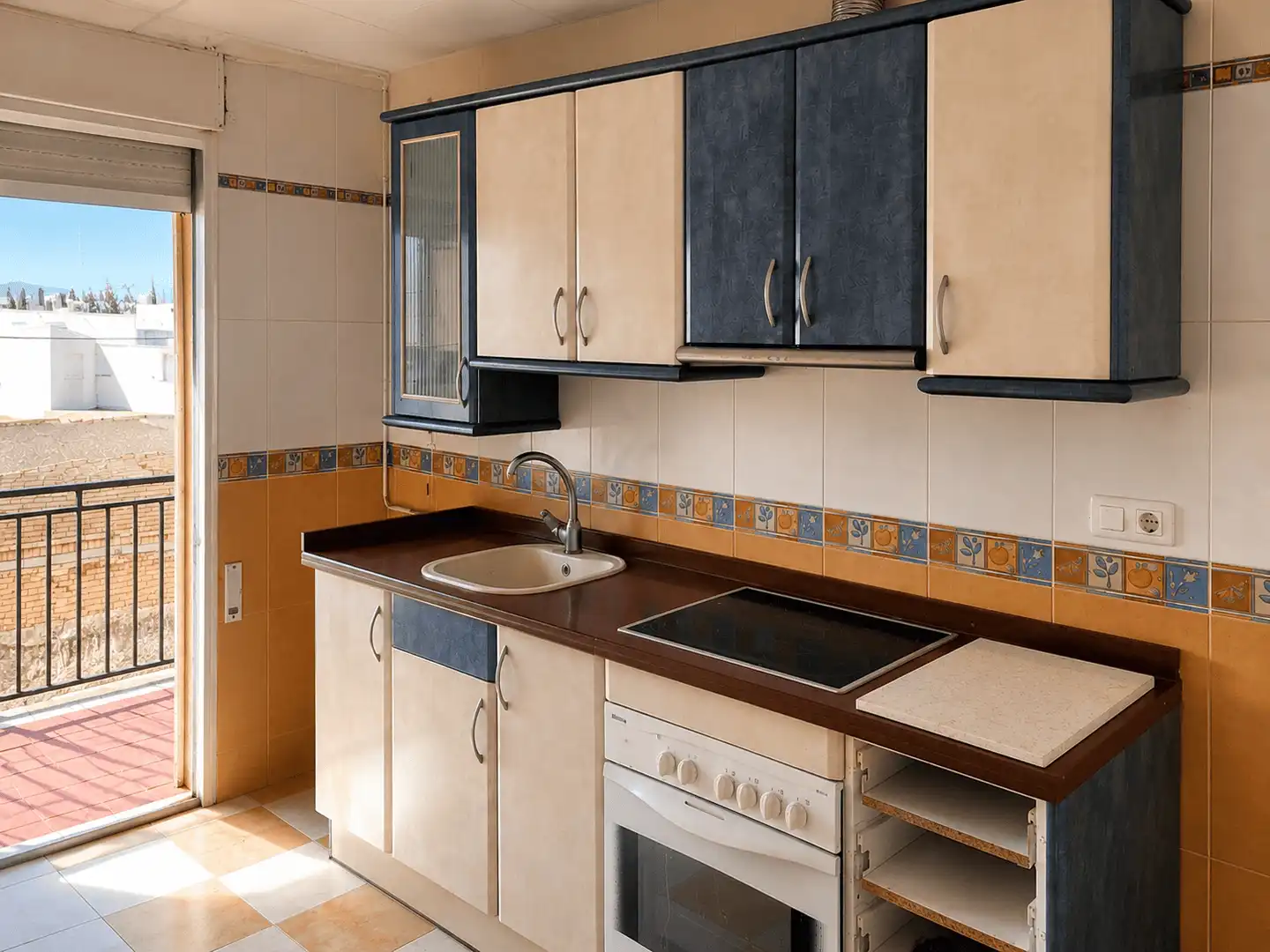 Piso con terraza en venta en Carrer de Ramon Salas 74, imagen 2