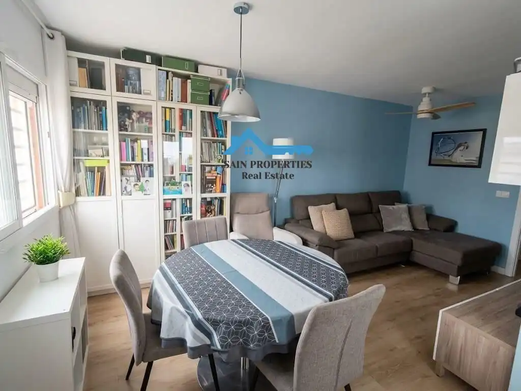 Flat with terrace for sale in Playa de Poniente, imagen 2