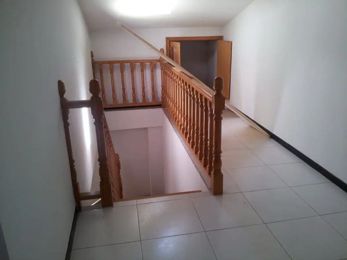 Maisonette zum Verkauf in Carrocera mit Heizung, Parkett und Abstellraum
