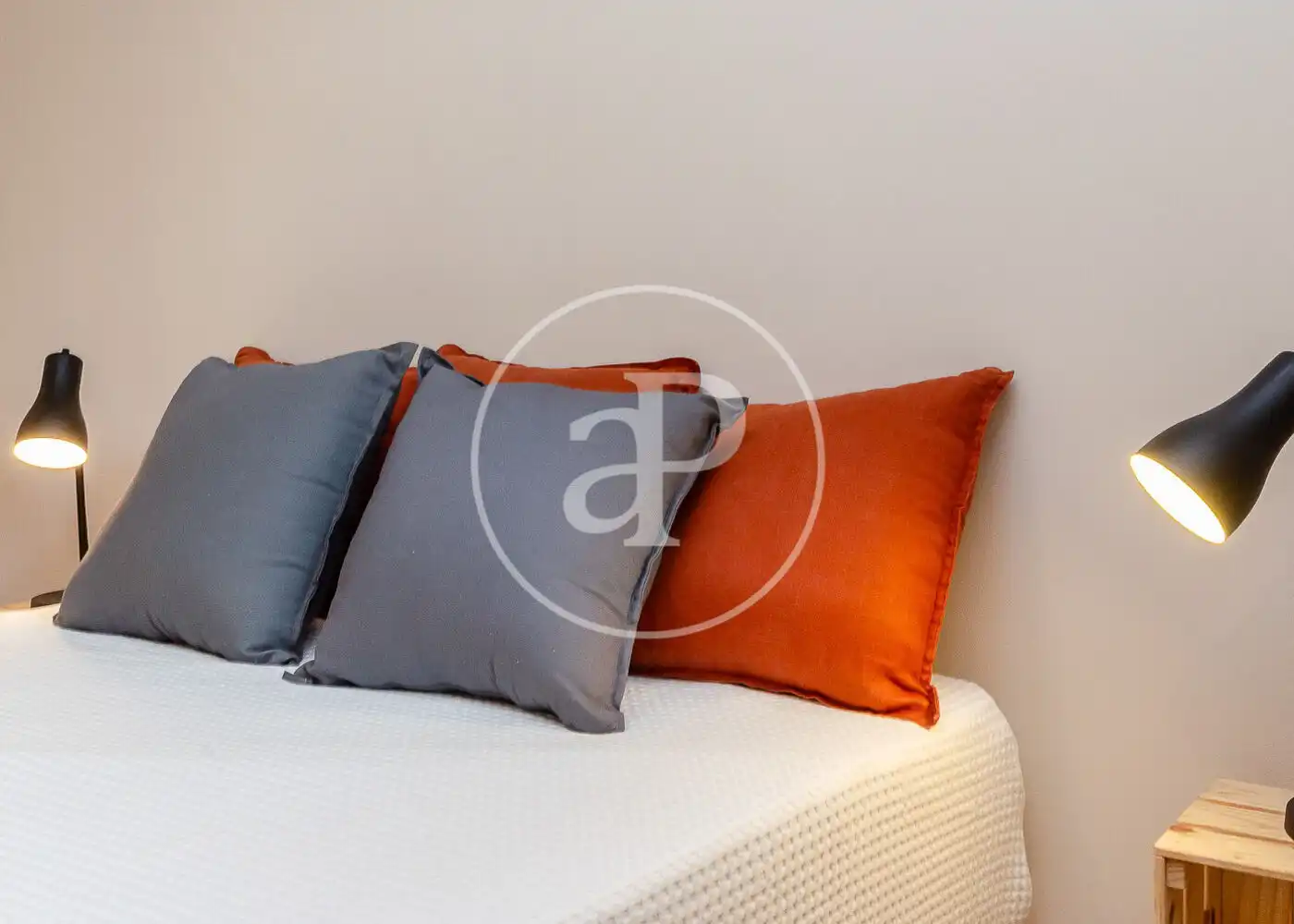 Schlafzimmer von Wohnung zum Verkauf in Barcelona mit Heizung und Balkon