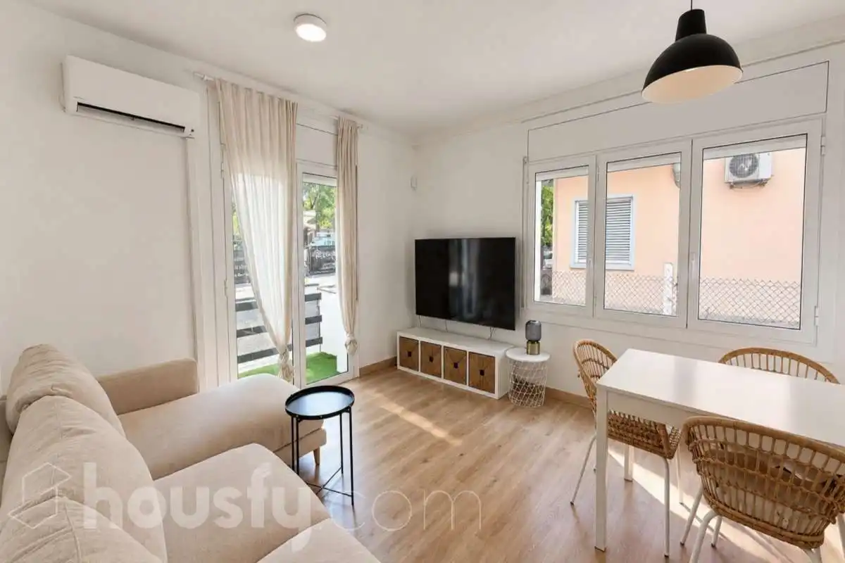 Piso con terraza en venta en Avenida Montilivi ., imagen 3