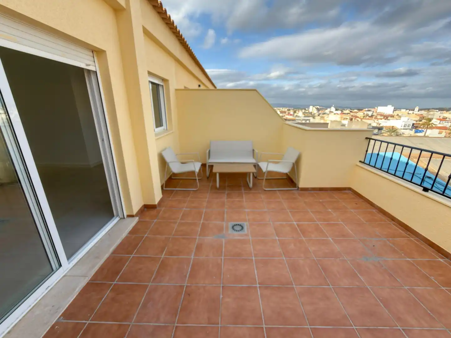 Terraza de Dúplex en venta en Cox con Terraza, Trastero y Amueblado