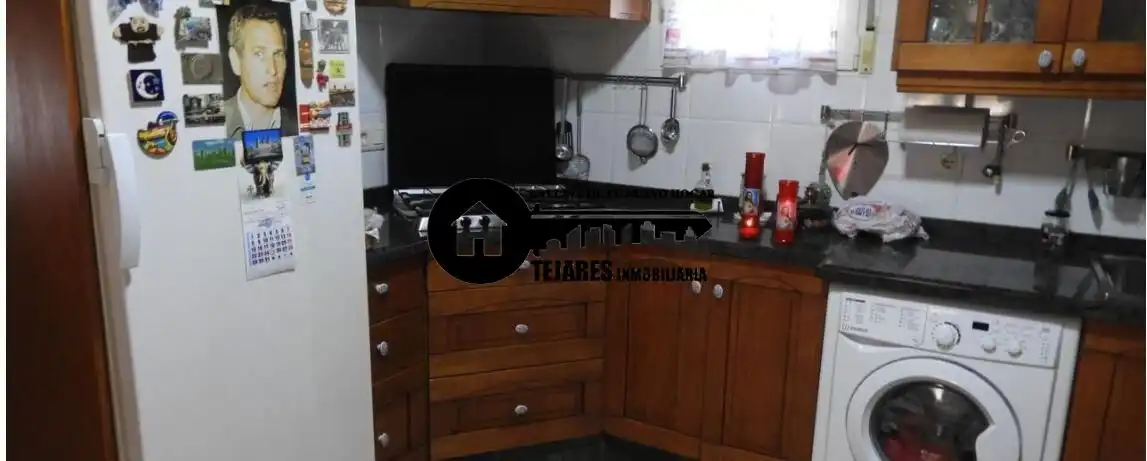 Cuina de Casa o xalet en venda en Tobarra amb Calefacció, Piscina i Balcó