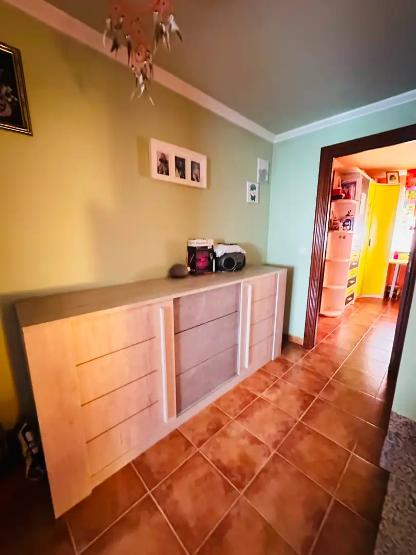 Dormitori de Casa adosada en venda en Cigales amb Calefacció, Forn i Rentadora