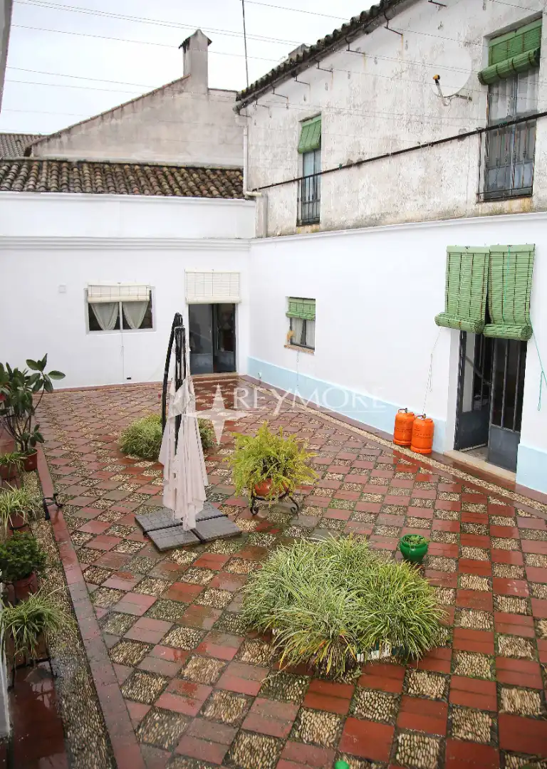 Jardín de Casa o chalet en venta en Bujalance con Jardín privado, Trastero y Piscina