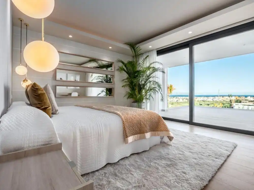 Bedroom of Houses for sale in Estepona  with Air Conditioner, Private garden and Terrace