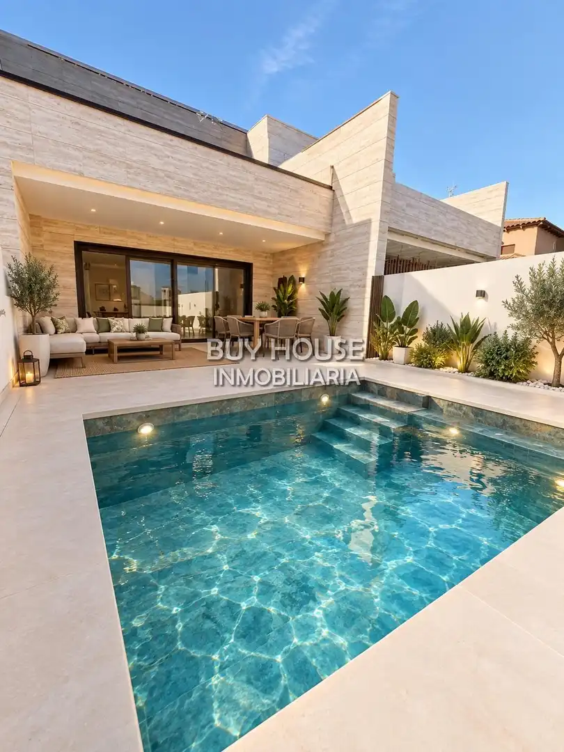 Terraced house with pool for sale in Parque Manuel de Vega - Carretera de Ugena