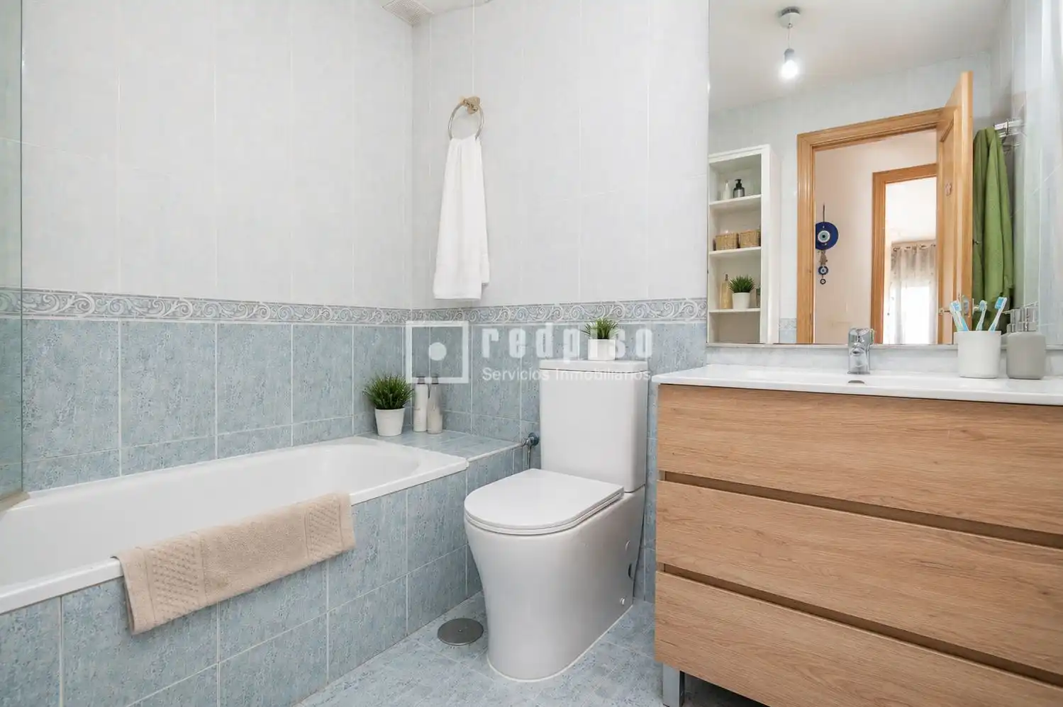 Baño de Piso en venta en Humanes de Madrid con Aire acondicionado, Calefacción y Parquet