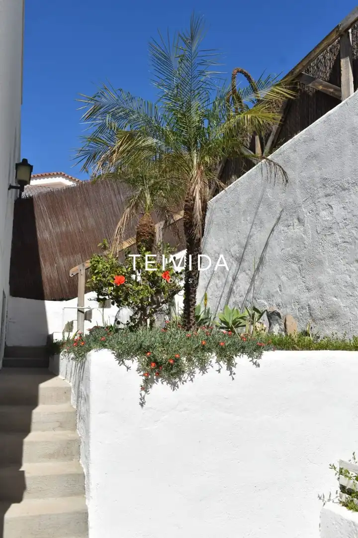 Casa adosada de lloguer en Santiago del Teide amb Piscina i Moblat