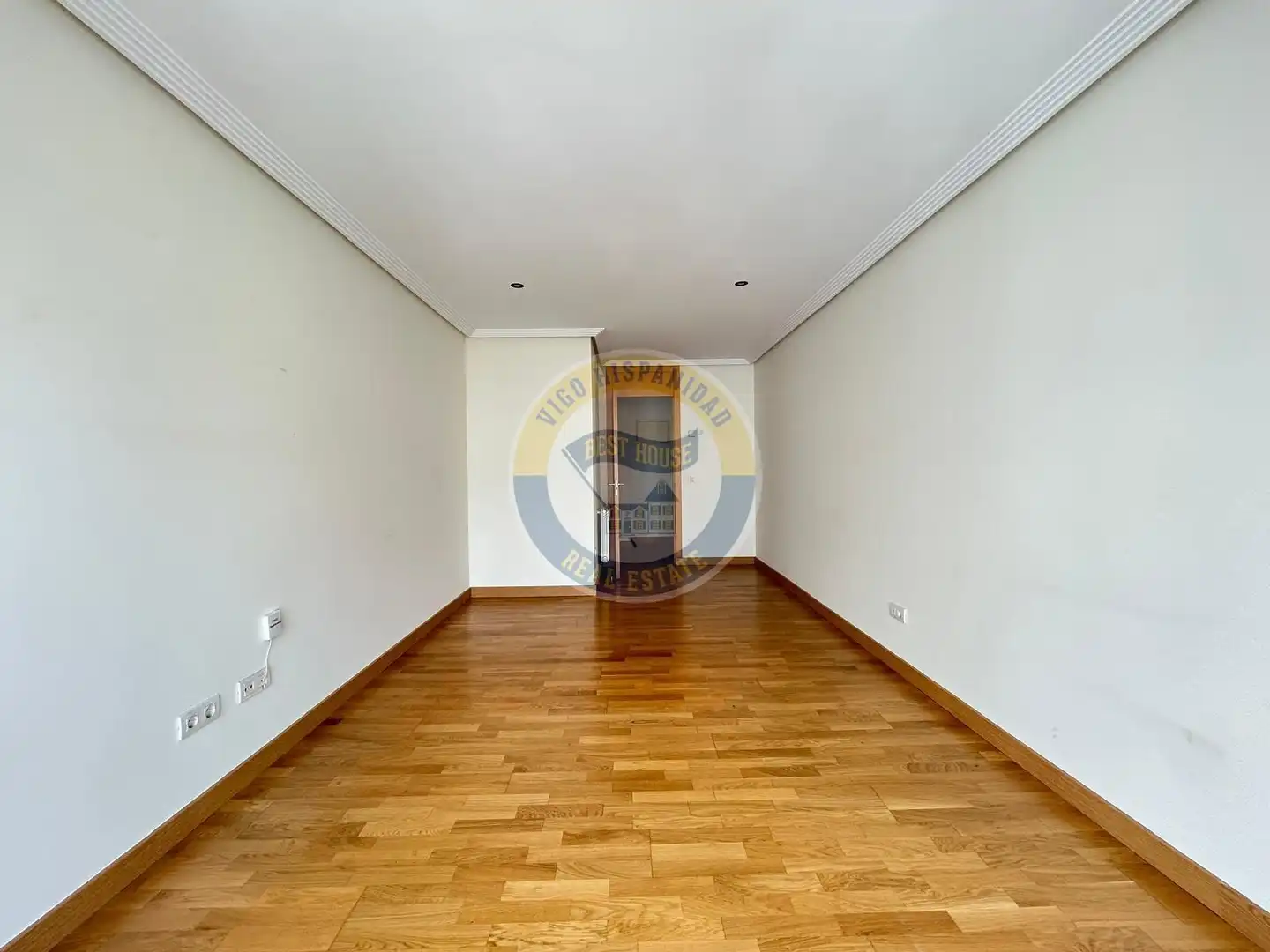 Apartments for sale in Vigo   with Heating and Storage room