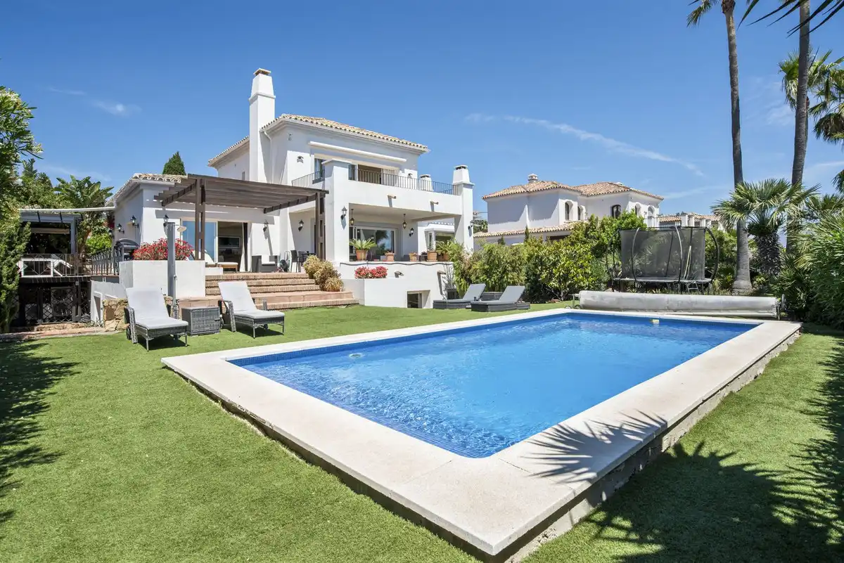Jardín de Casa o chalet en venta en Manilva con Aire acondicionado, Jardín privado y Terraza