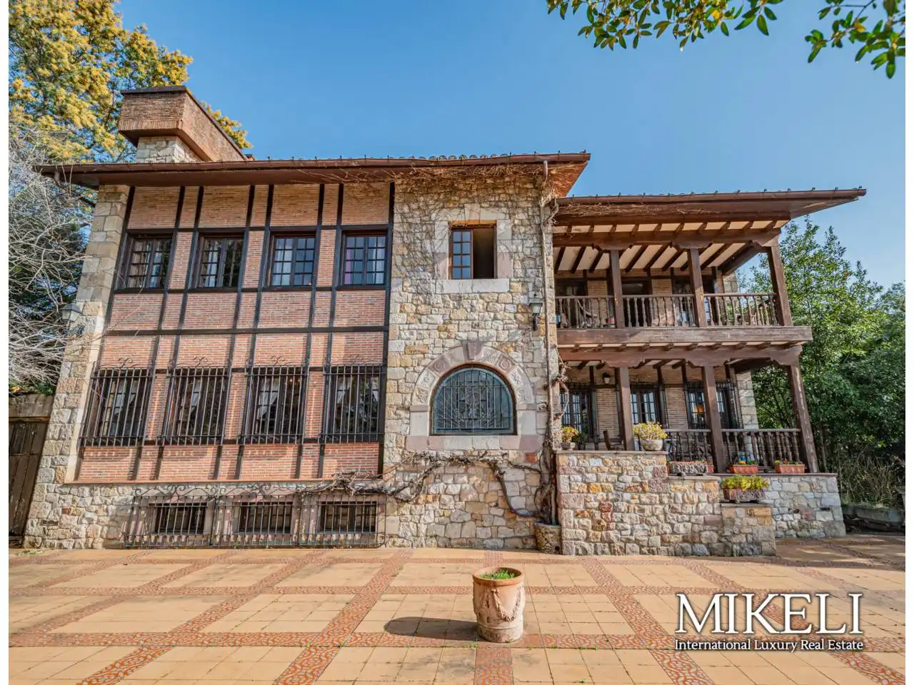 Vista exterior de Casa o xalet en venda en Piélagos amb Calefacció, Jardí privat i Terrassa
