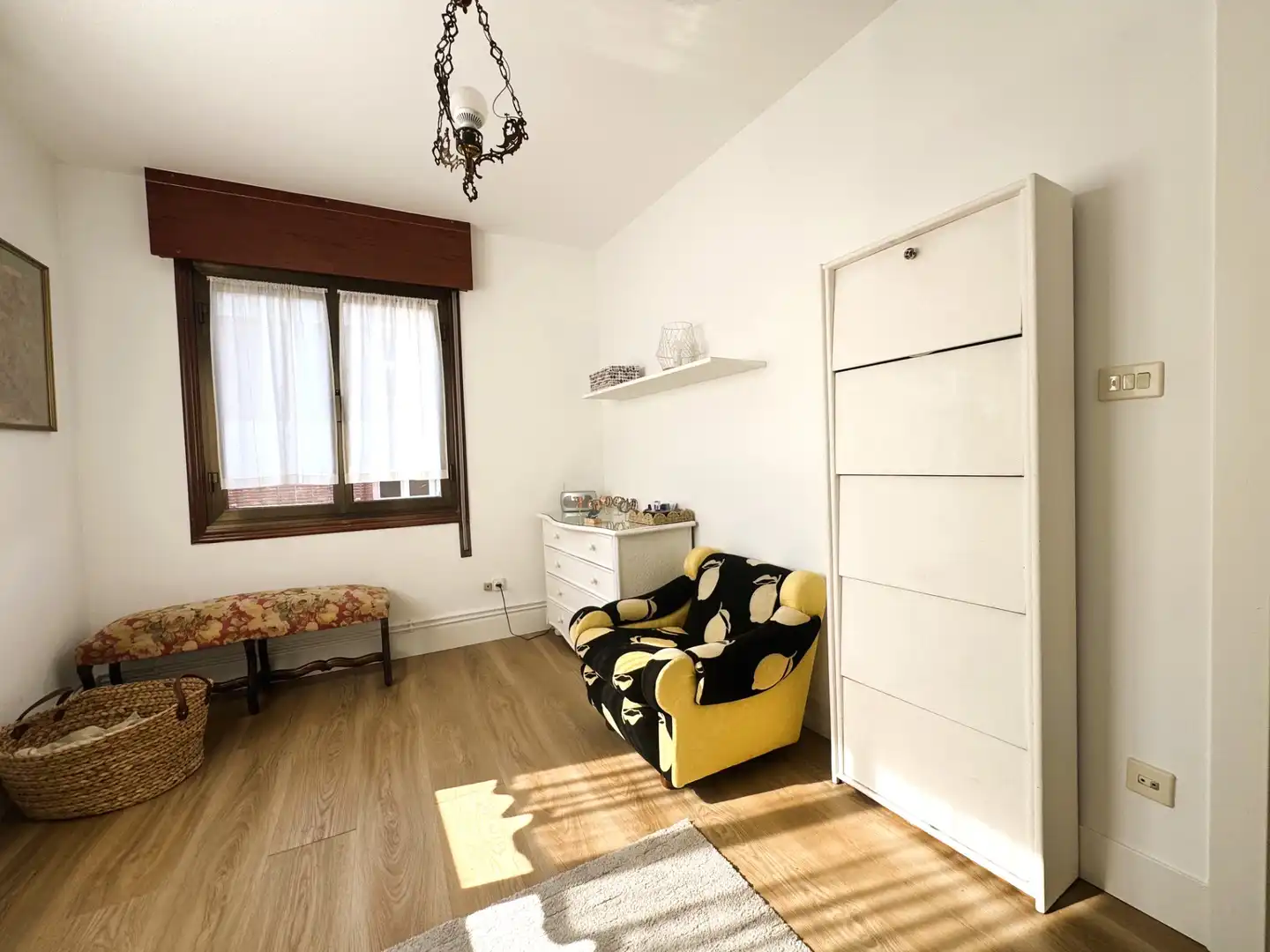 Habitación de Piso en venta en Getxo  con Calefacción, Parquet y Amueblado