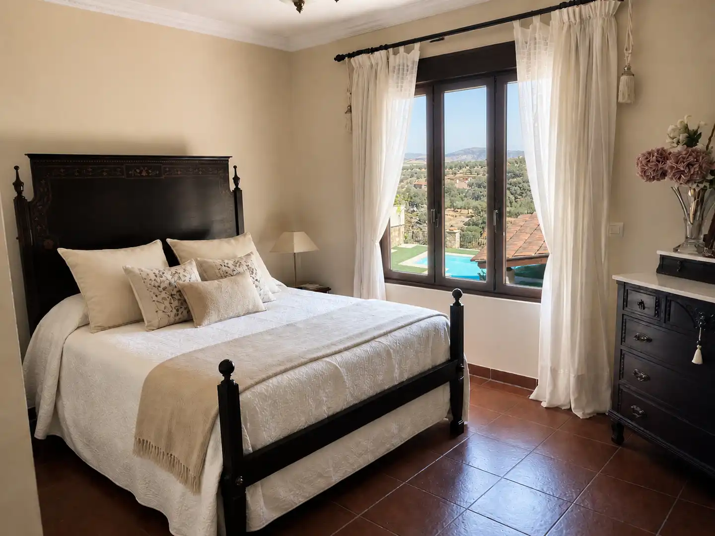 Habitación de Casa o chalet en venta en Valencia de Alcántara con Aire acondicionado, Calefacción y Jardín privado