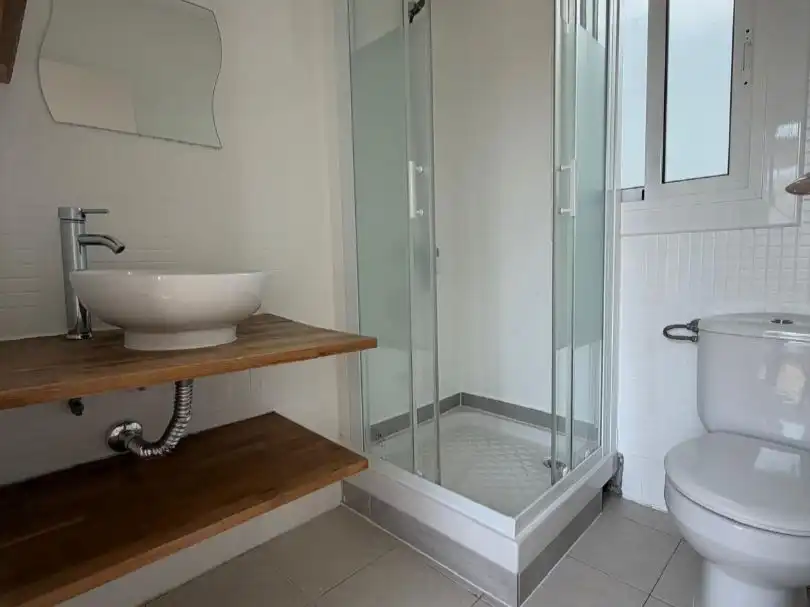 Bany de Pis en venda en Premià de Mar amb Aire condicionat i Terrassa