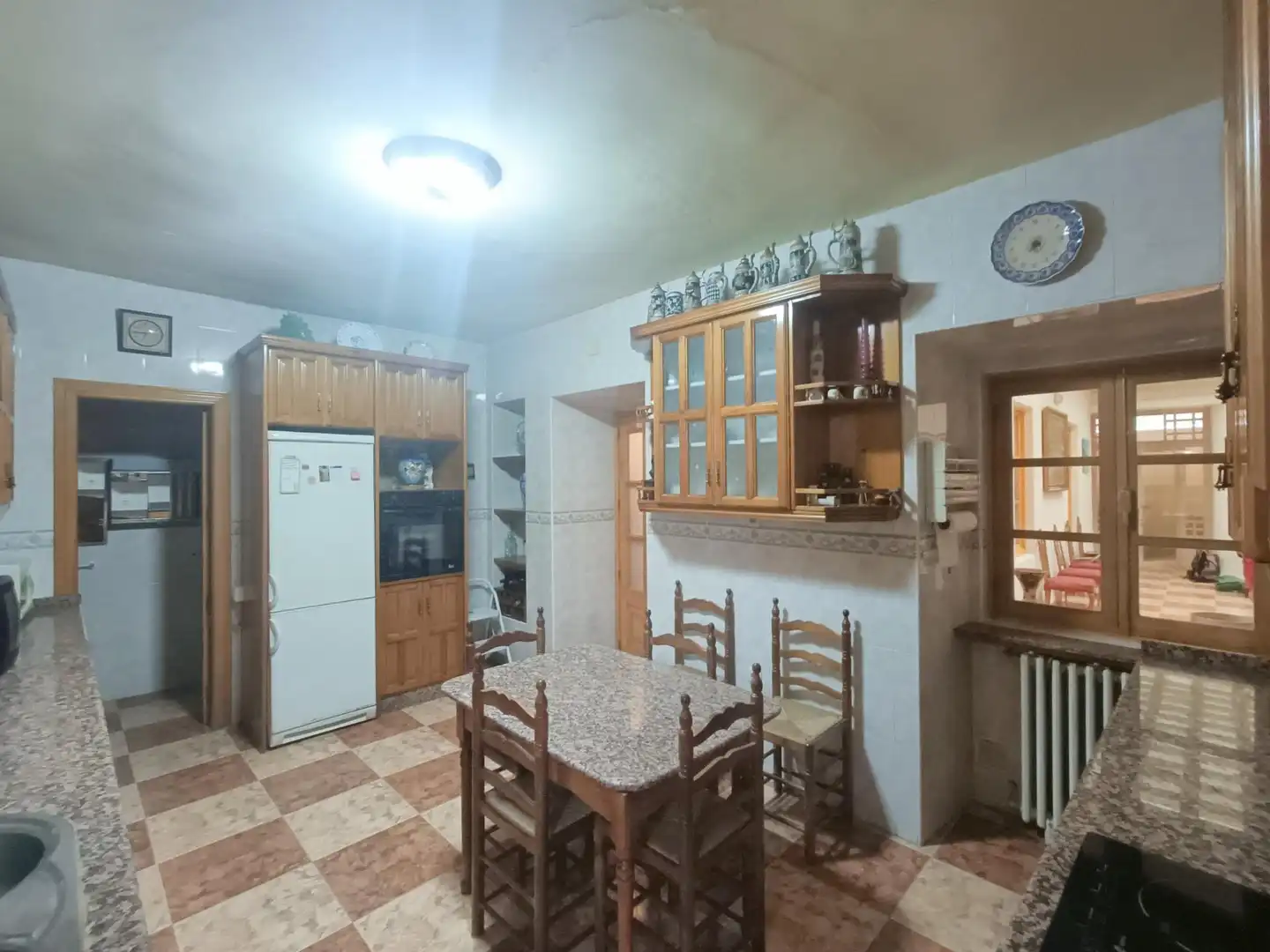 Cocina de Casa adosada en venta en Villarta de San Juan con Calefacción, Terraza y Balcón