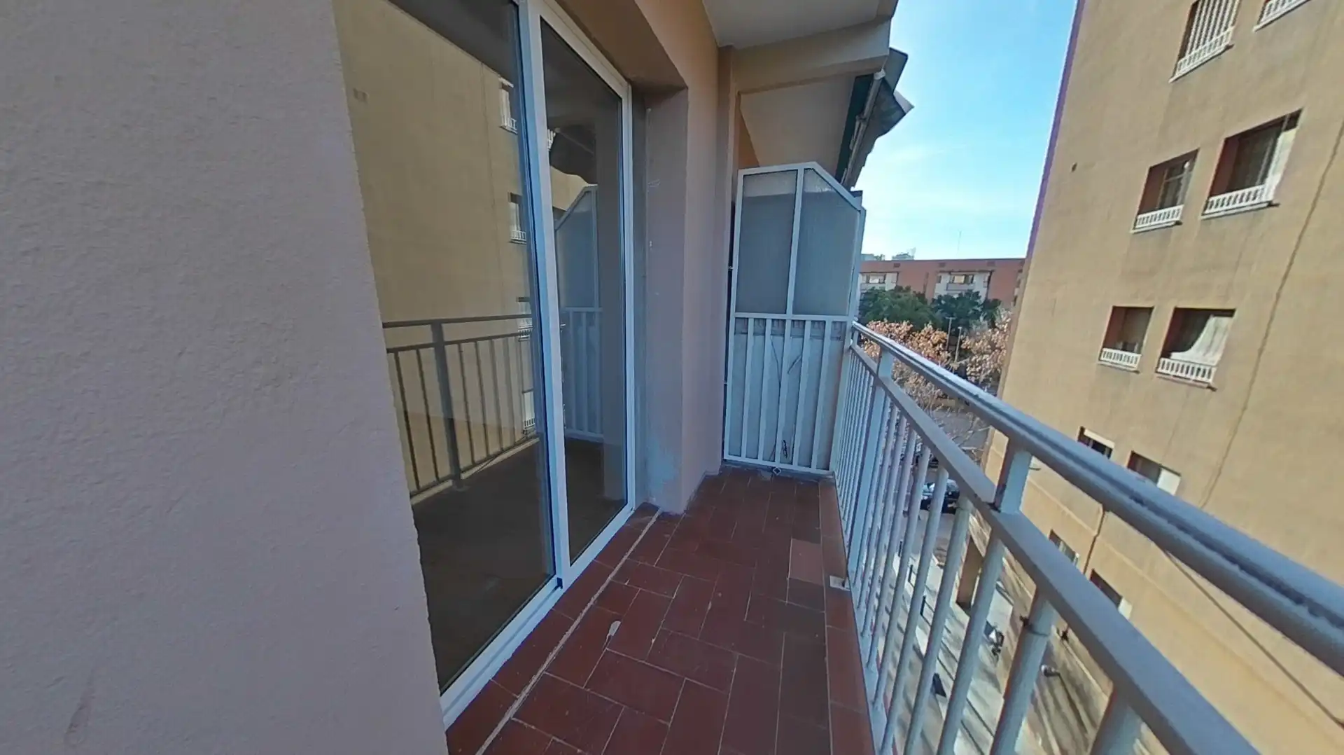 Appartamento con terrazza in vendita a Plaça de Provençana, imagen 3