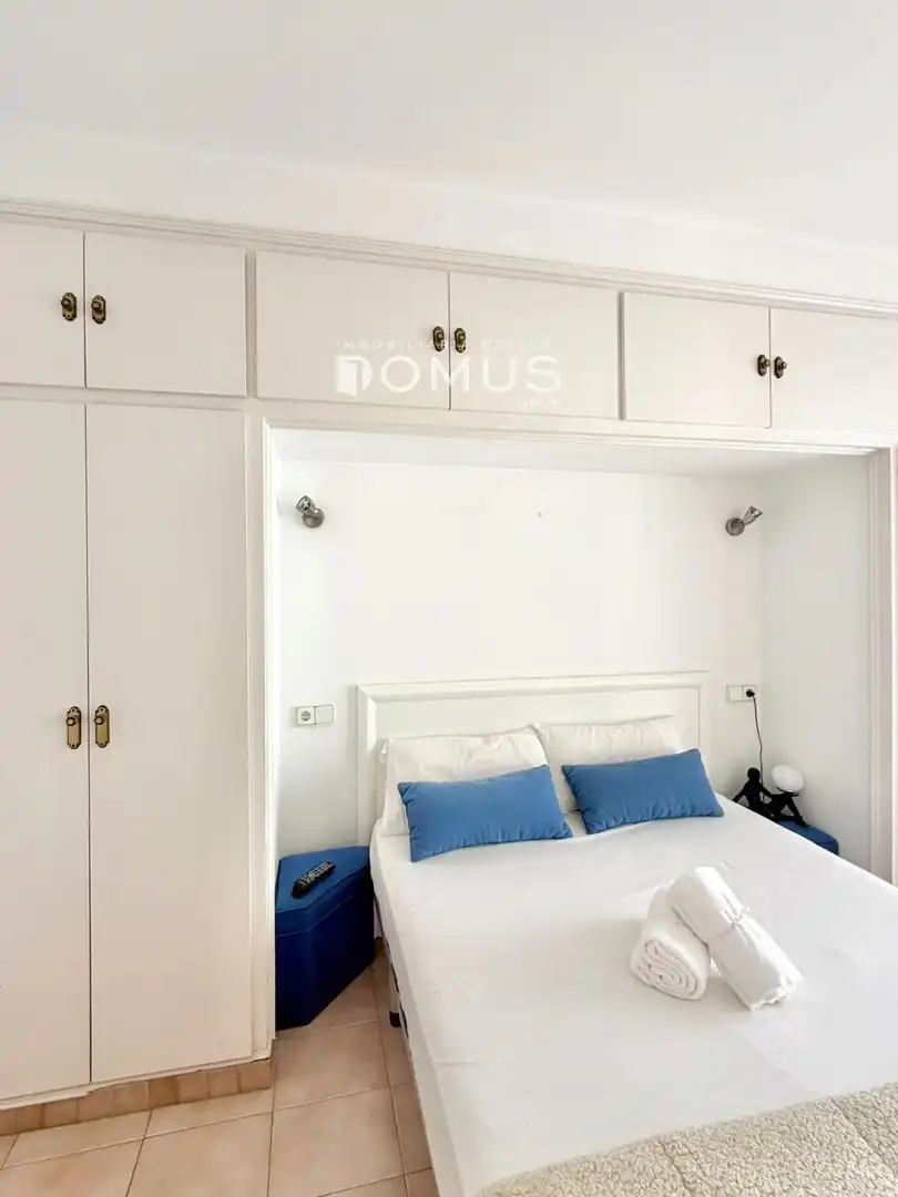 Schlafzimmer von Wohnung zur Miete in L'Escala mit Klimaanlage, Heizung und Terrasse