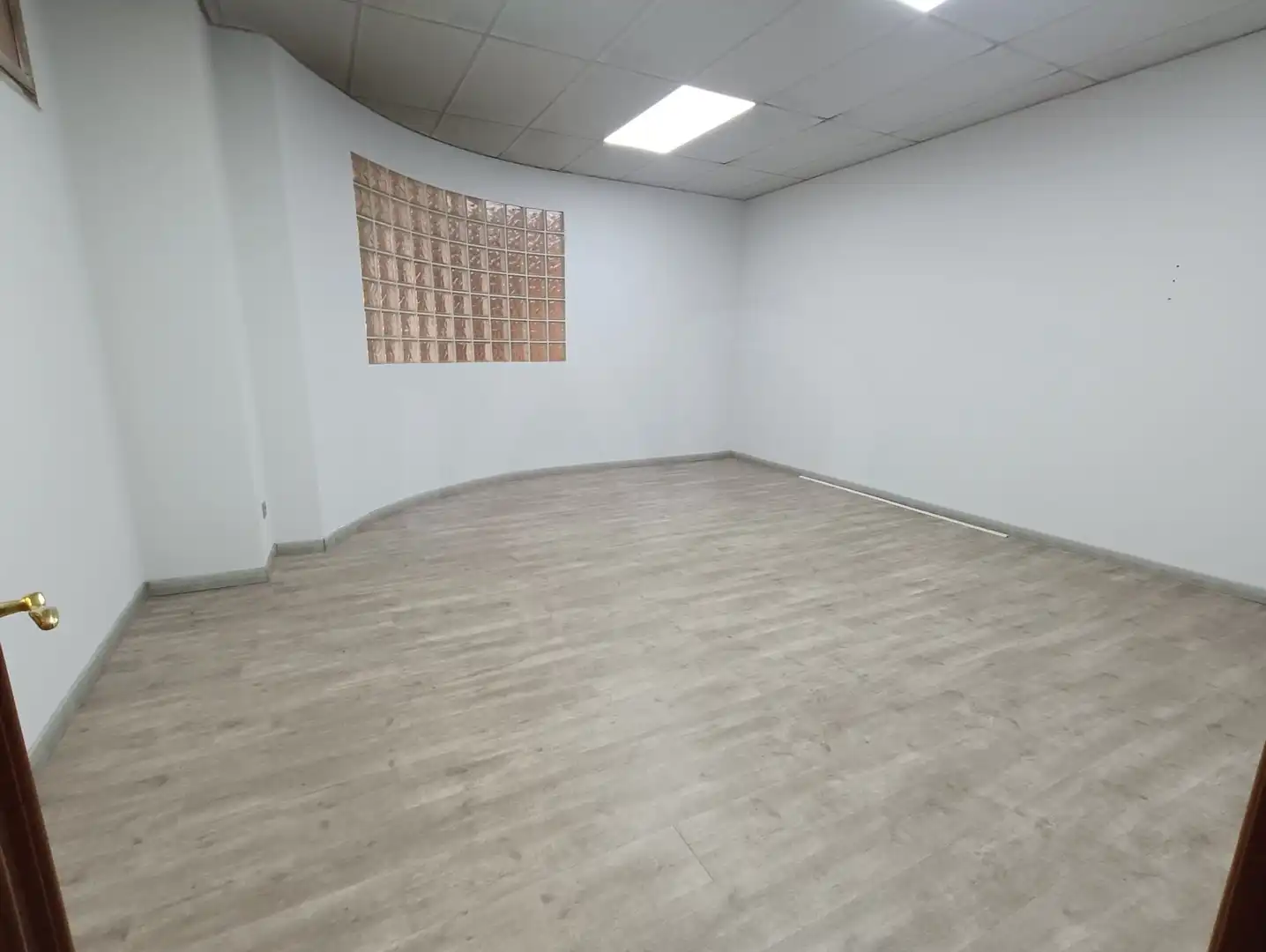 Local comercial en venda a Las Eras de Renueva, imagen 12