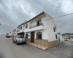 Exterior view of Single-family semi-detached for sale in Fuerte del Rey