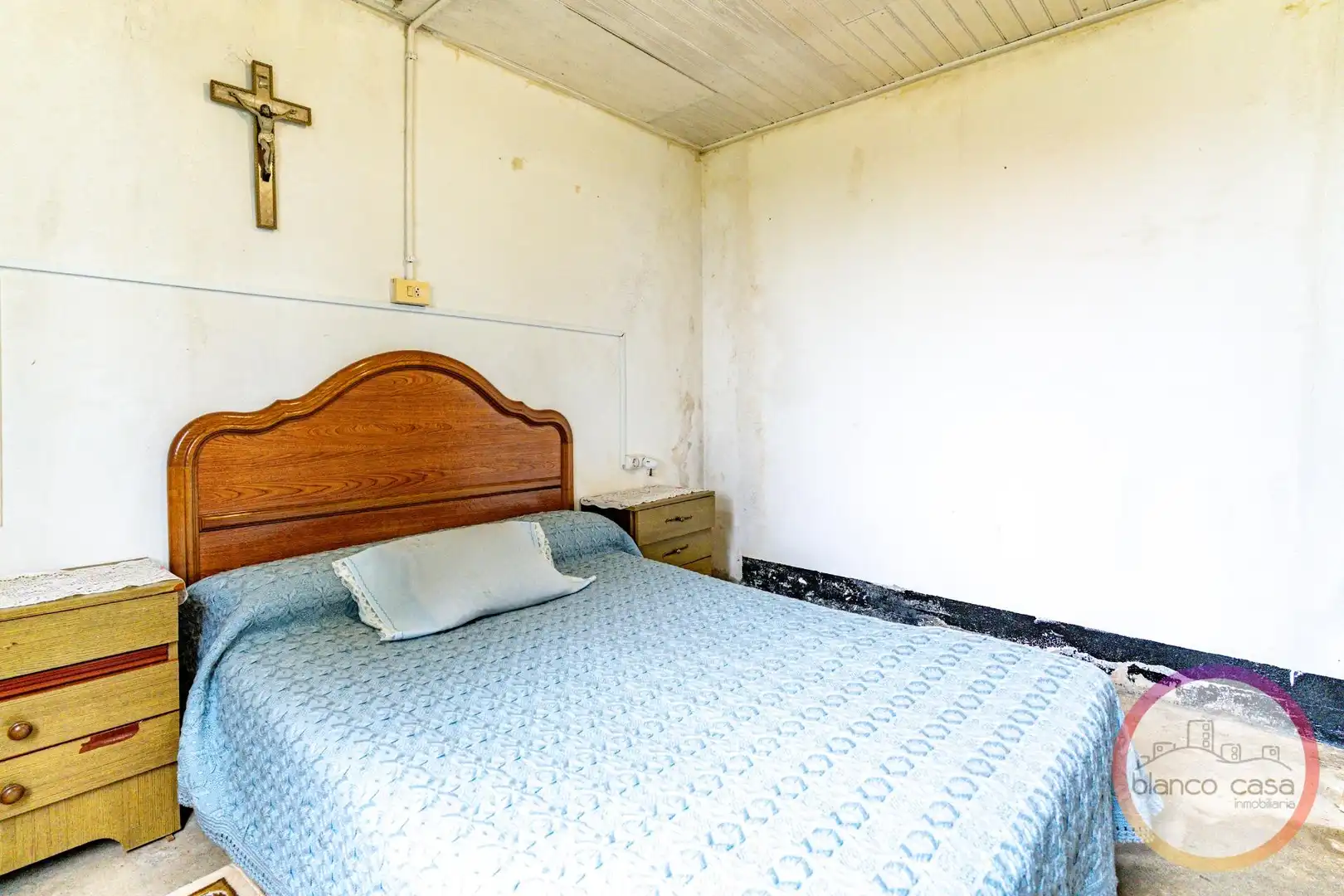 Habitación de Casa o chalet en venta en Santa Comba con Trastero