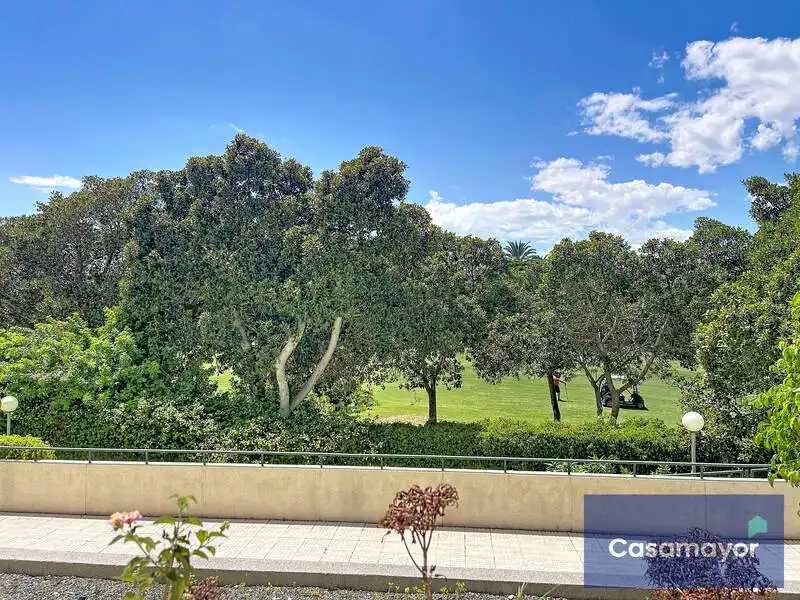 Jardín de Piso en venta en Alicante / Alacant con Aire acondicionado, Calefacción y Jardín privado