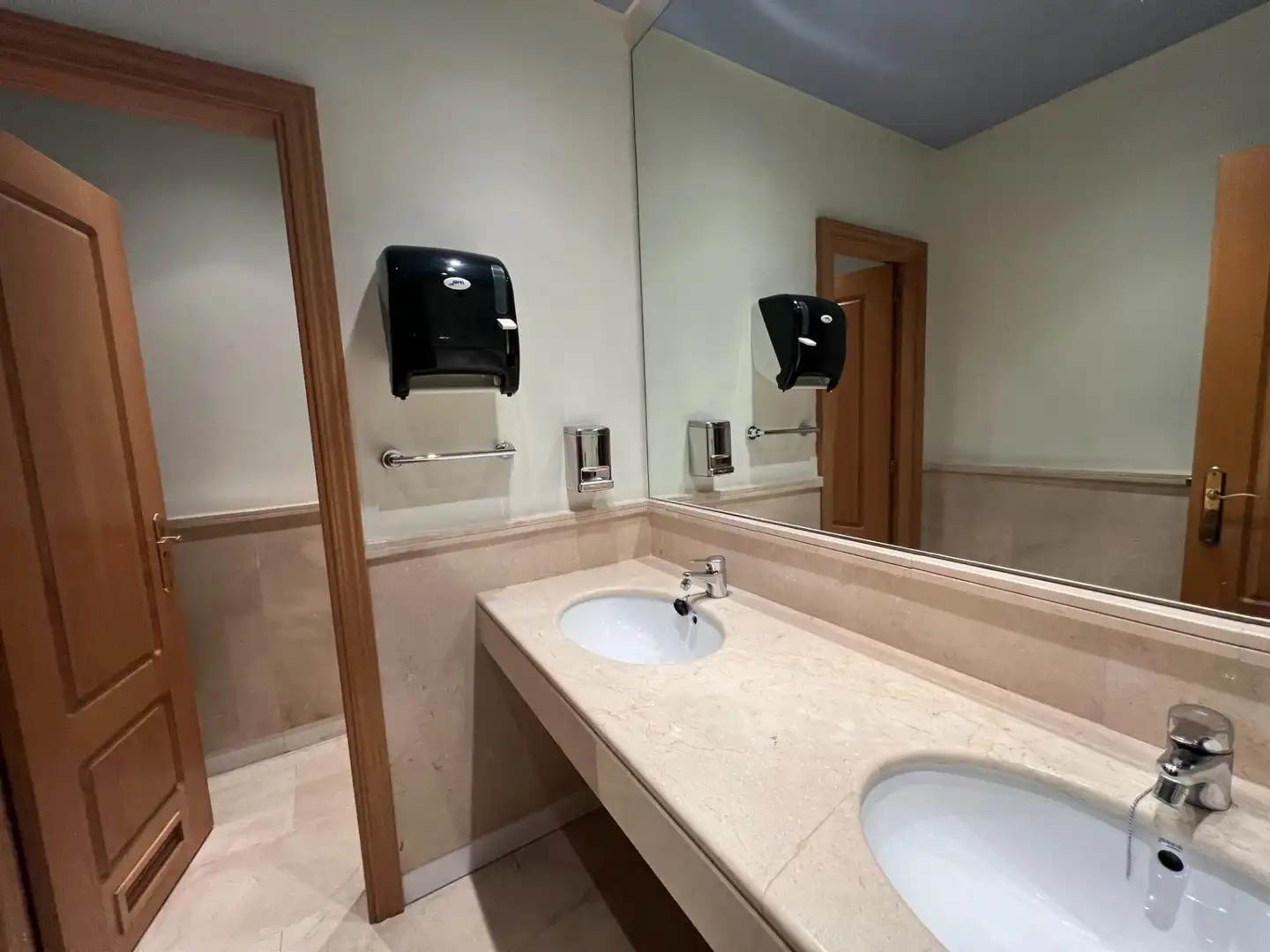 Baño de Oficina en venta en Benalmádena