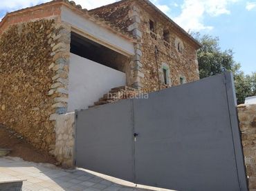 Maison rustique à vendre à Ronda Dalt 16