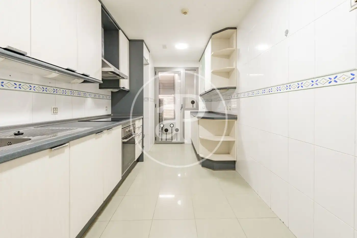 Piso con piscina en venta en C. de Eros, imagen 10