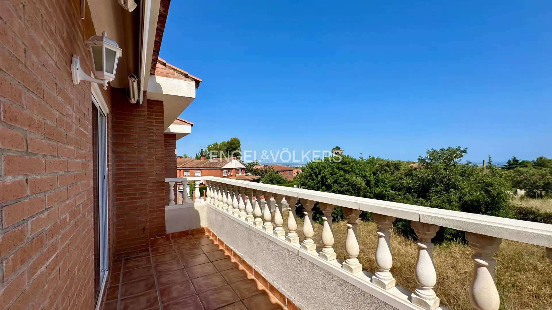 Vista exterior de Casa o xalet en venda en Almoster amb Aire condicionat, Calefacció i Jardí privat