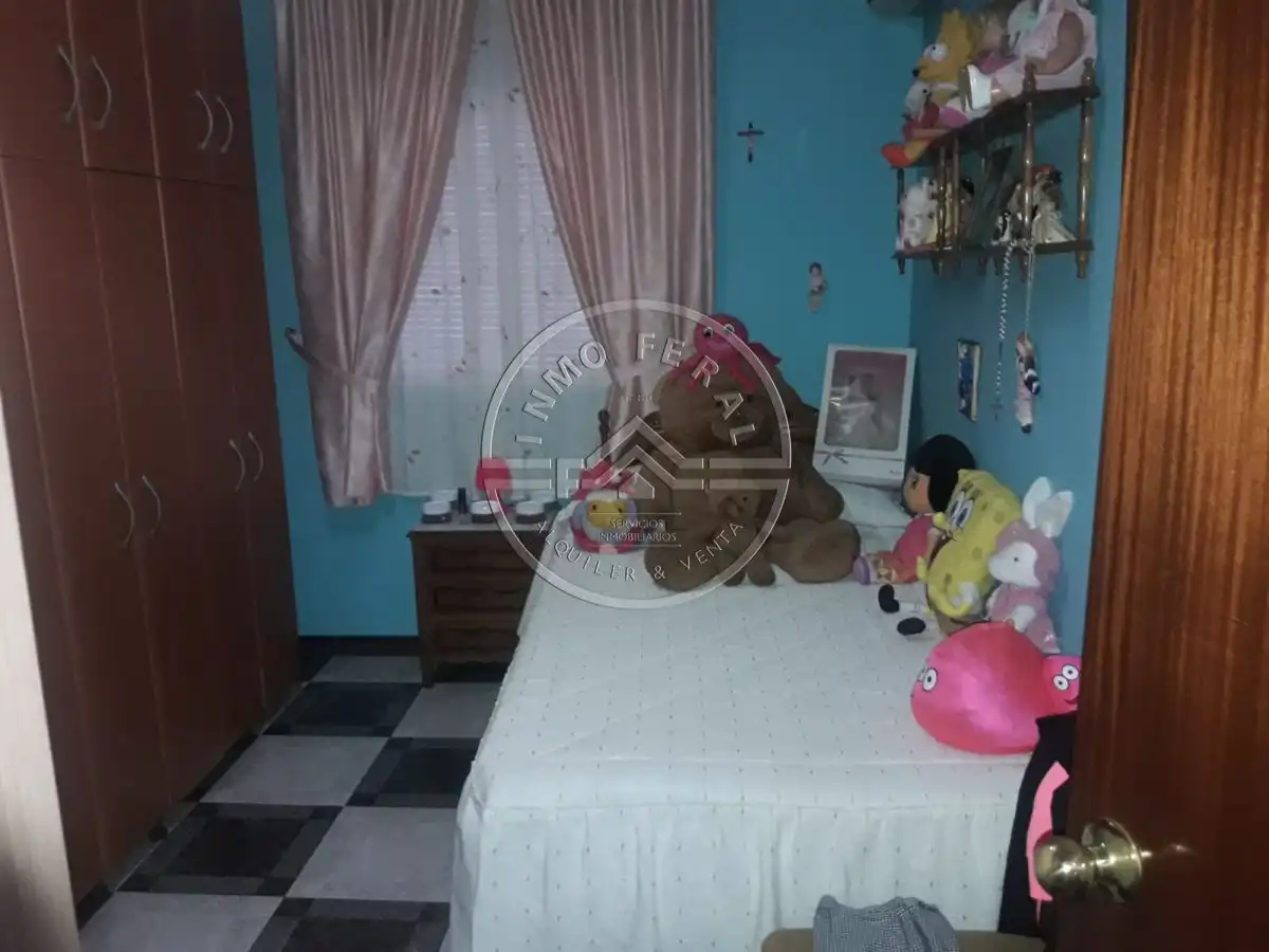 Habitación de Casa adosada en venta en Écija con Aire acondicionado y Balcón
