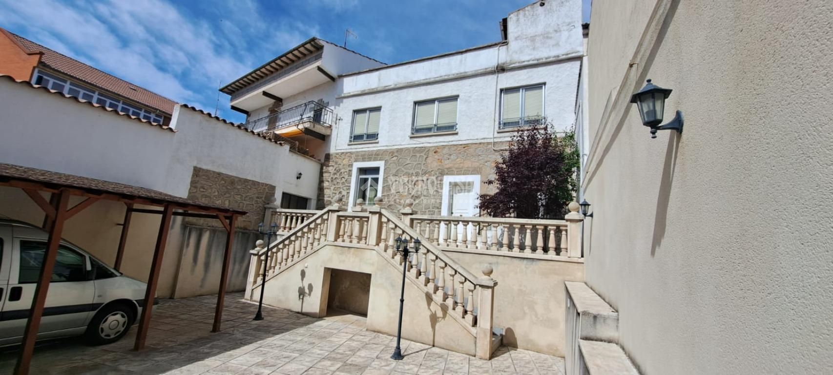 Exterior view of Flat for sale in Ávila Capital  with Air Conditioner, Heating and Terrace