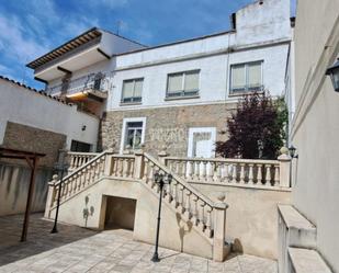 Vista exterior de Pis en venda en Ávila Capital amb Aire condicionat i Terrassa